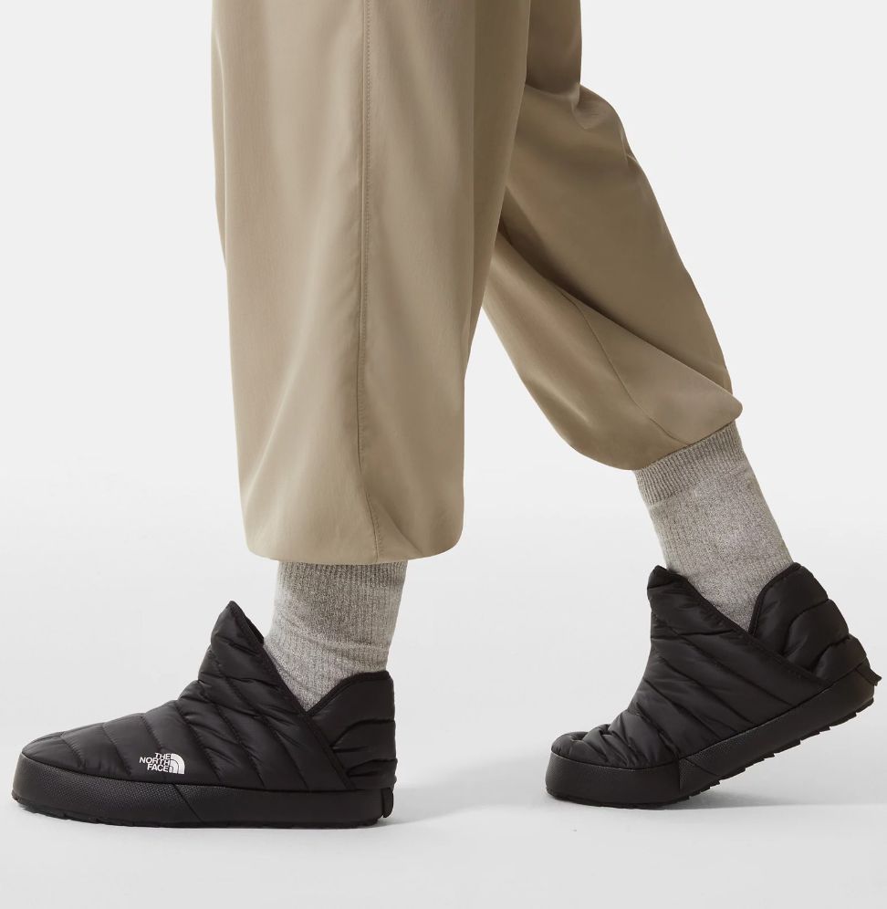 Сліпони THE NORTH FACE ( NF0A331H ) THERMOBALL TRACTION BOOTIE 2025