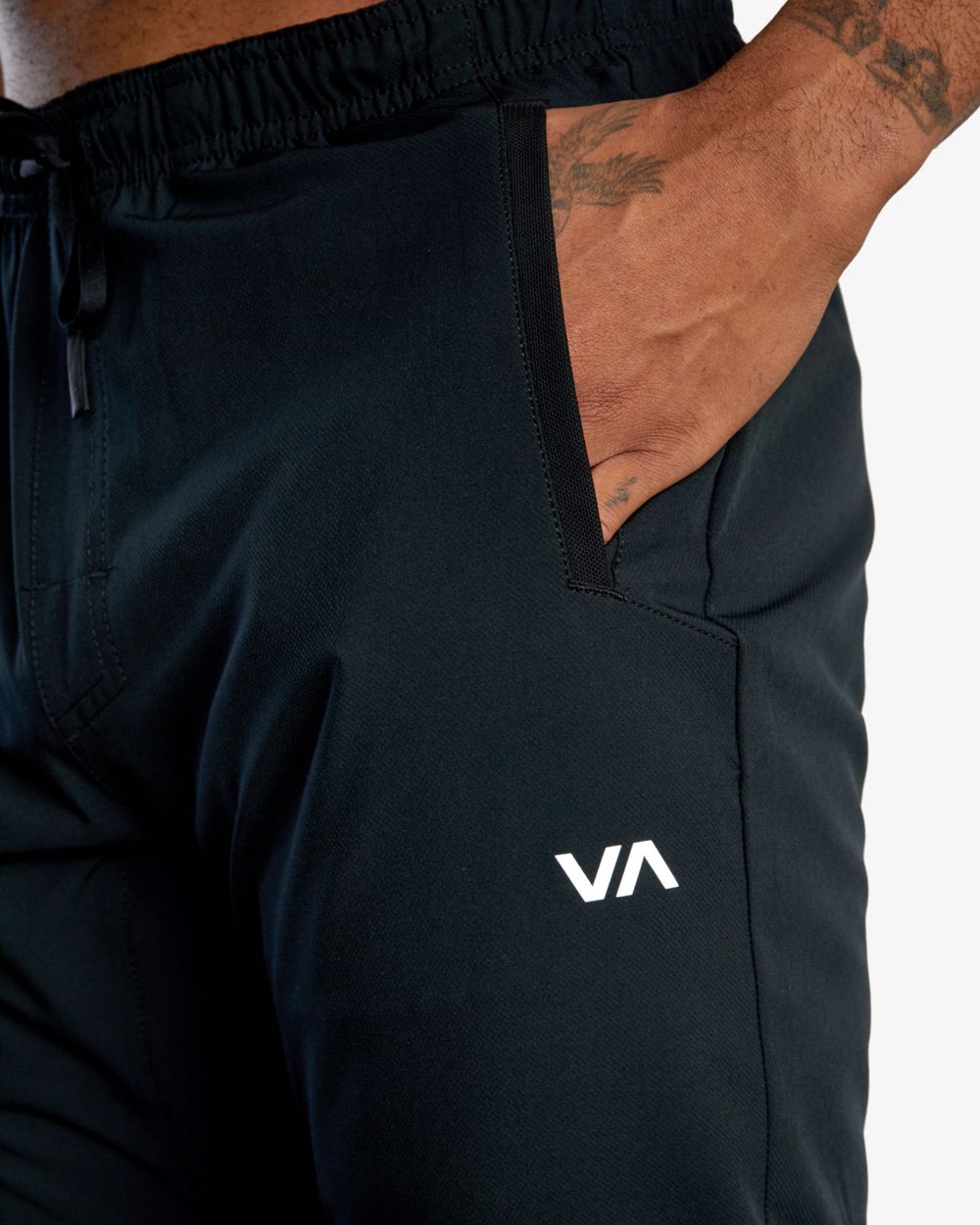 Спортивные штаны RVCA ( AVYNP00109 ) YOGGER PANT II 2024Black (3613377279428) 4