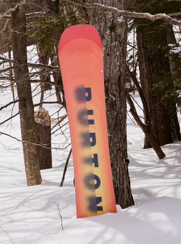 BURTON 106881 CUSTOM 2024